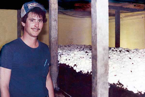 AMI is a national voluntary trade association representing the growers, processors and marketers of cultivated mushrooms in the United States and industry suppliers worldwide.